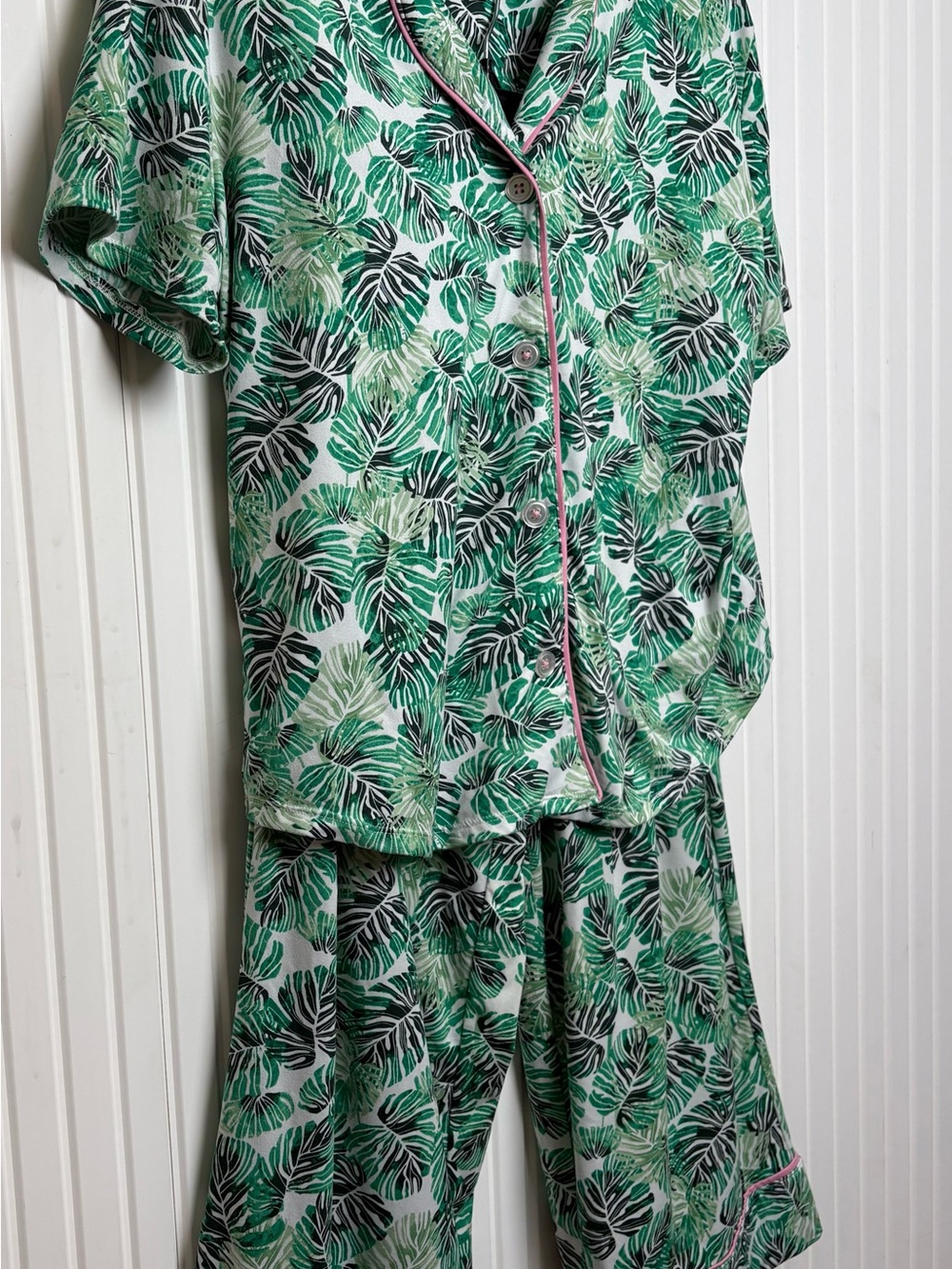 Room Service Monstera Green Tropical Pajama Set M Loungewear Resort Vacation - Picture 2 of 12